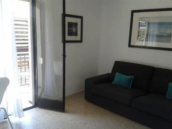 Hostal El Mercat Villajoyosa Esterno foto